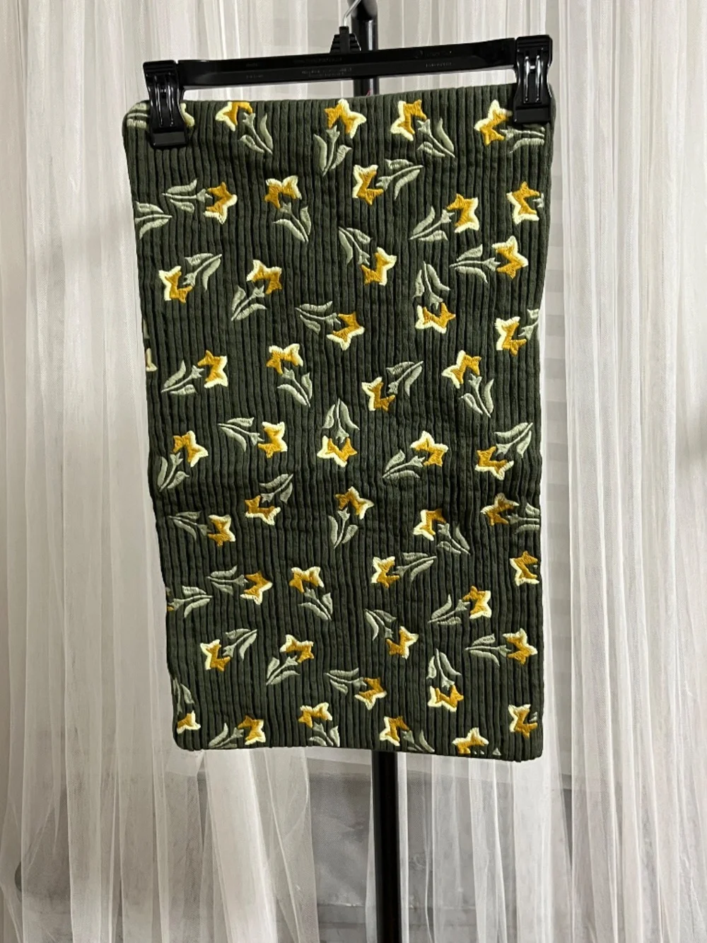 West Elm. Maggie Haddley Tossed Tulib Pillow Cover. Sz. 12